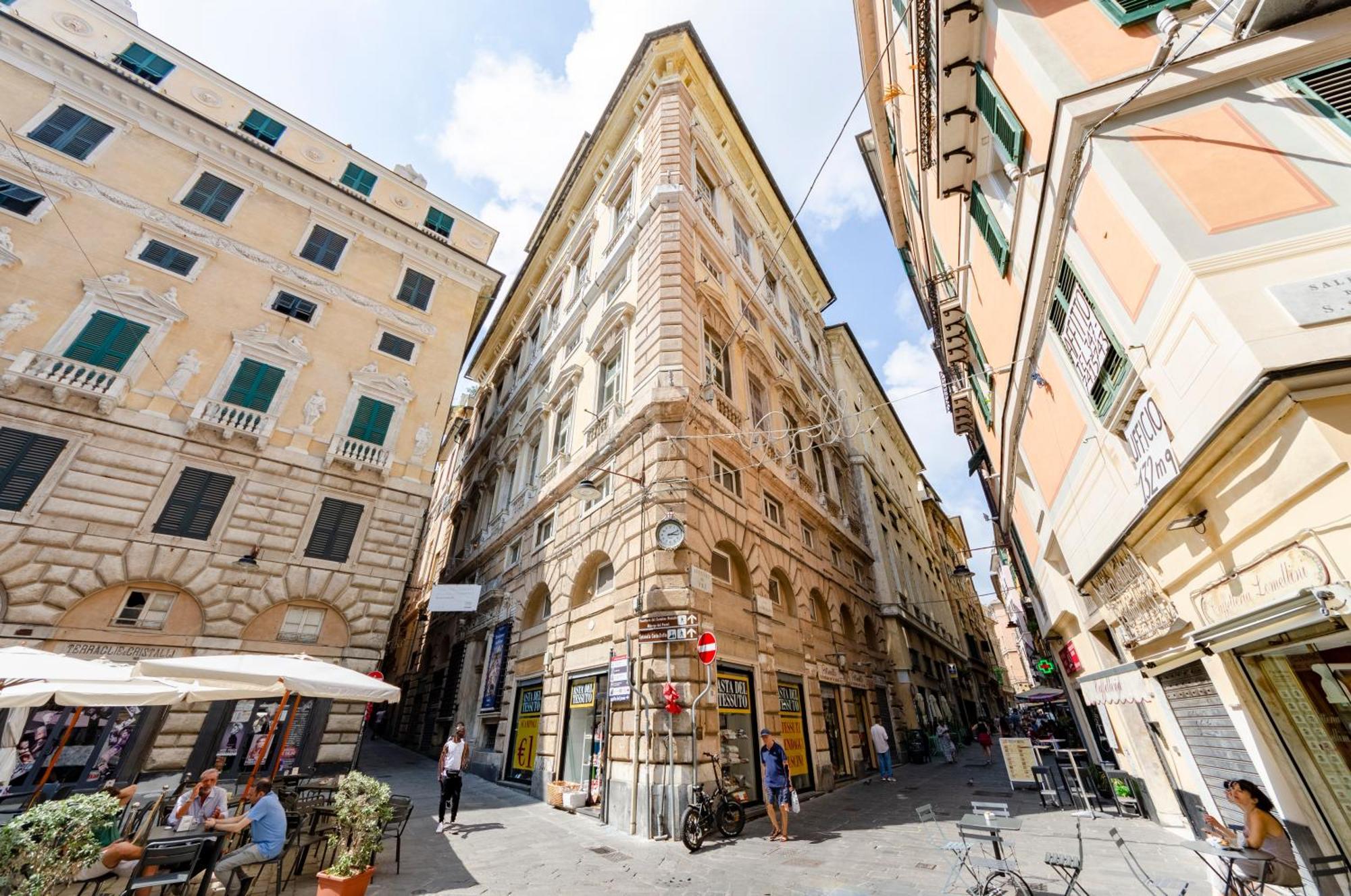 Castelli'S Apartments Campo 9 Genua Buitenkant foto